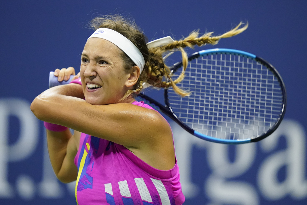 阿扎伦卡在公牛比赛中重返赛场，表现优异引发热议！